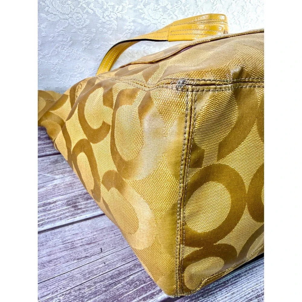 Coach Op Art Maggie Shoulder Bag Mustard‎ Yellow Jacquard Patent Leather 14264